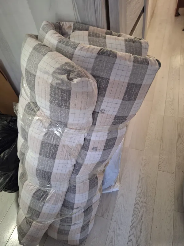 Ishlatilgan matras sotaman Ishlatilgan matras sotaman