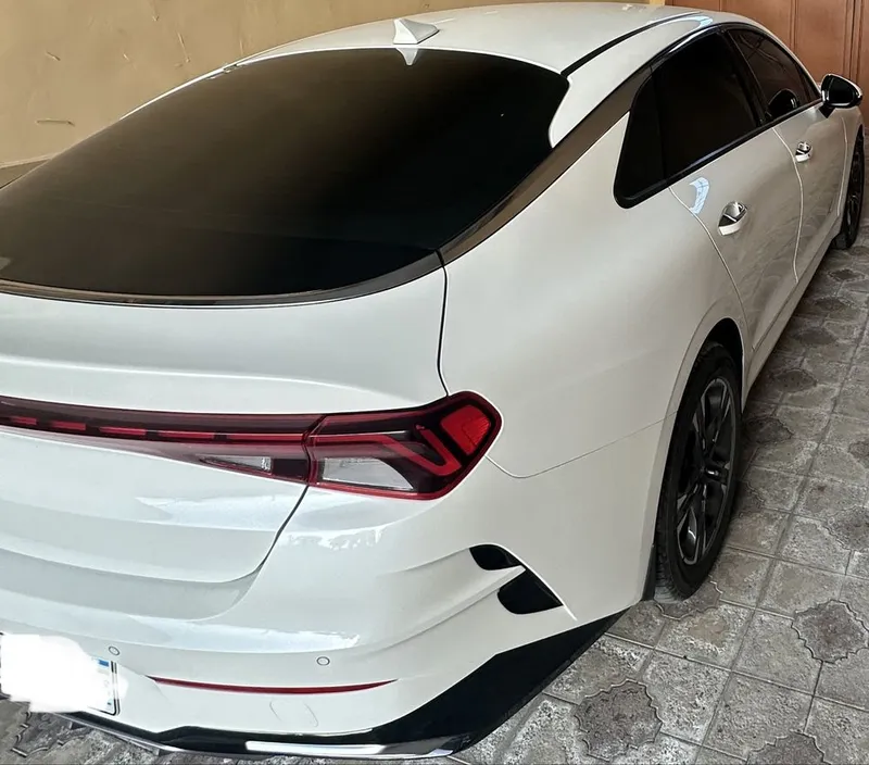 Kia K5 Prestige — фото 1