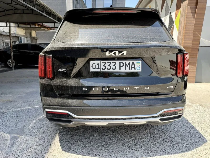 Продается Kia Sorento 3,5 8 Продается Kia Sorento 3,5 8