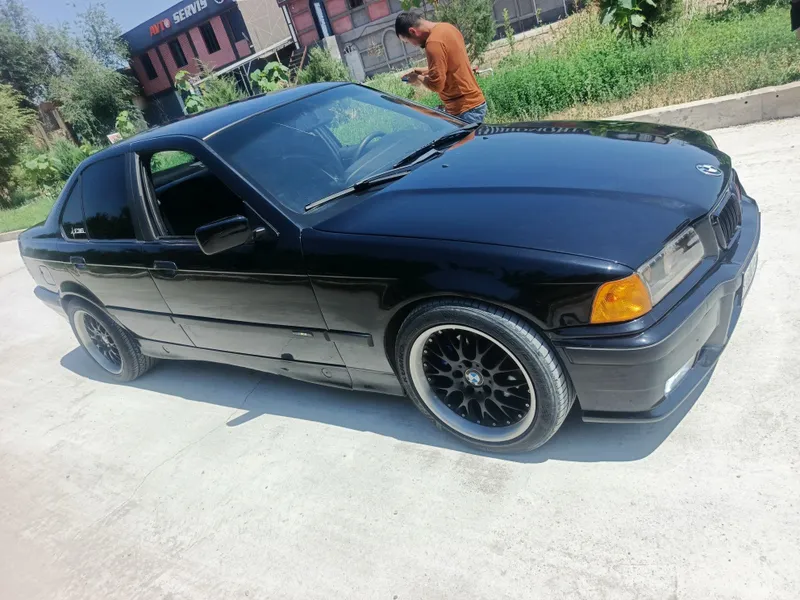 Bmw e36b25 срочно сотилади 2 Bmw e36b25 срочно сотилади 2