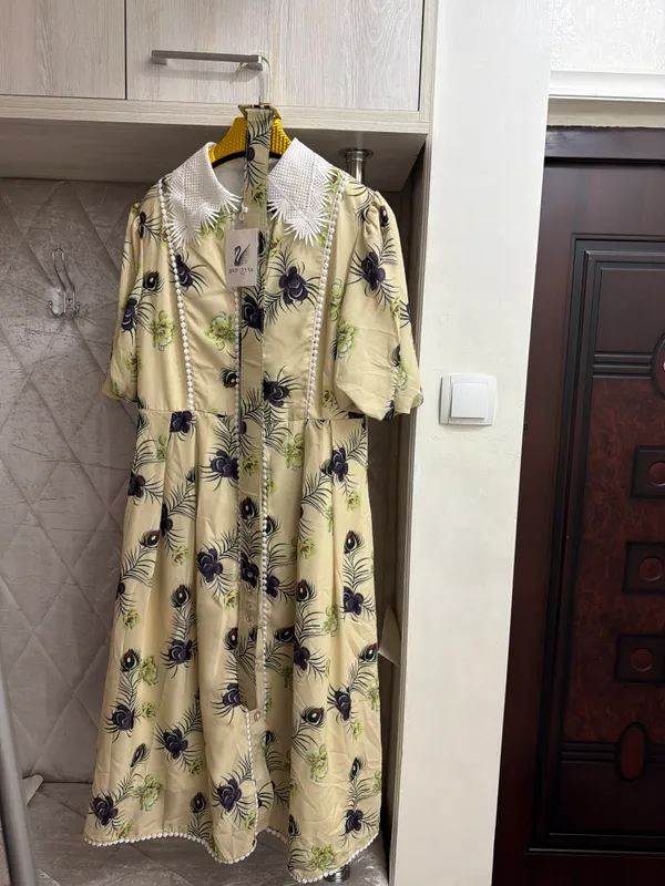 Новое, не ношеное платье, размер: XL. Цена: 100 тысяч 1