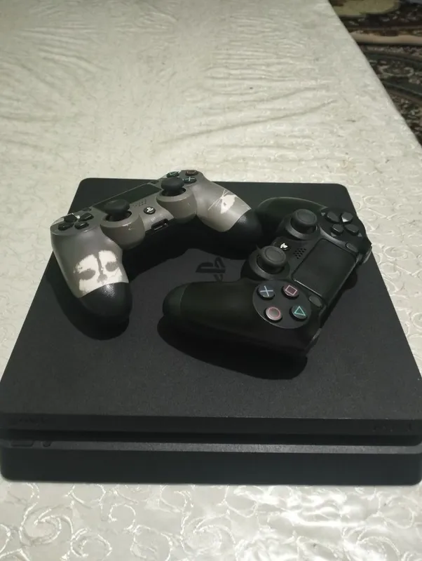 Ps 4 4 ta orginal pult 10+oyini bor xotira 1 tb — фото 1