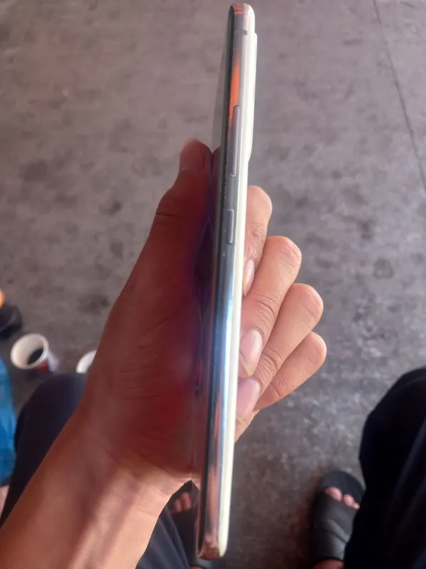 Samsung galaxy A82 — фото 3