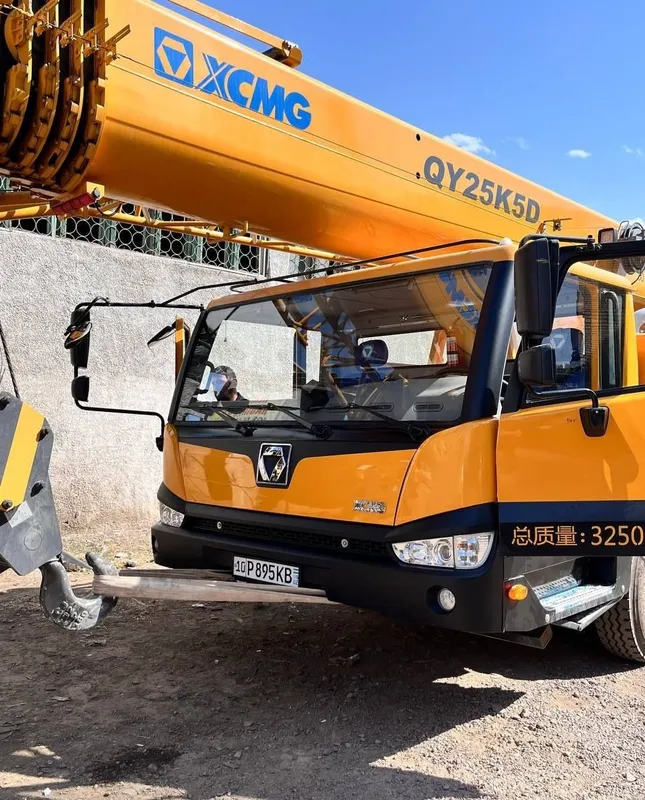 Avtokran xizmati Kran 25 ton 41metr 2 Avtokran xizmati Kran 25 ton 41metr 2