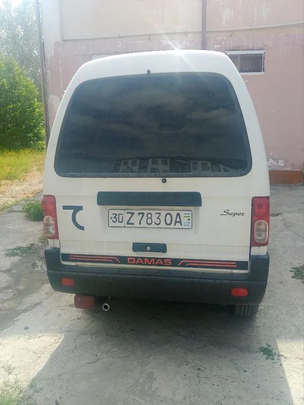 Chevrolet damas 3