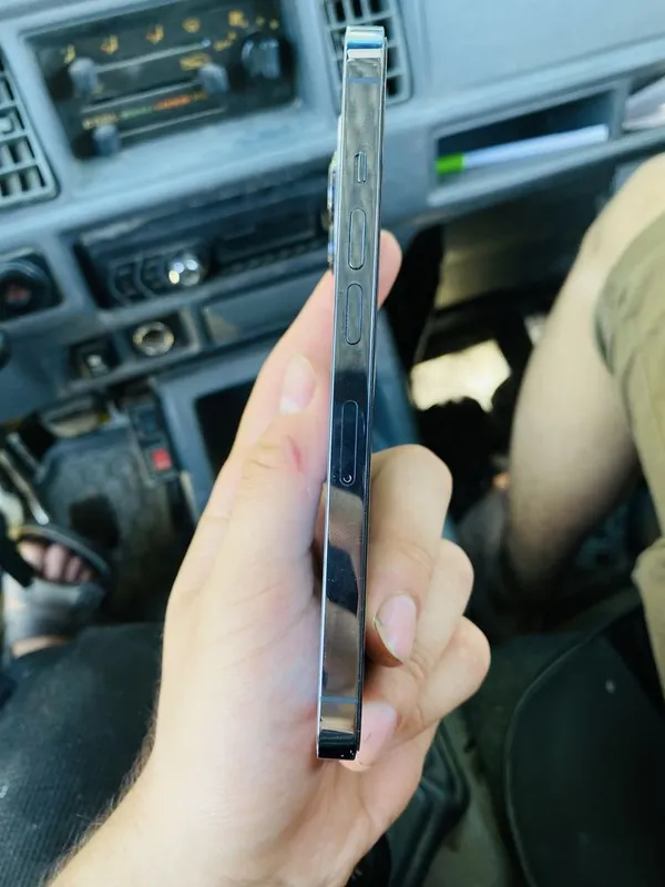 Iphone 13 pro sotladi ideal holatda narxi yana kelishilinadi — фото 5