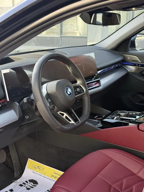 Bmw i5 40L 713km Zapas Televizor Hedup Sky lounge Harman kardon tozza — фото 7