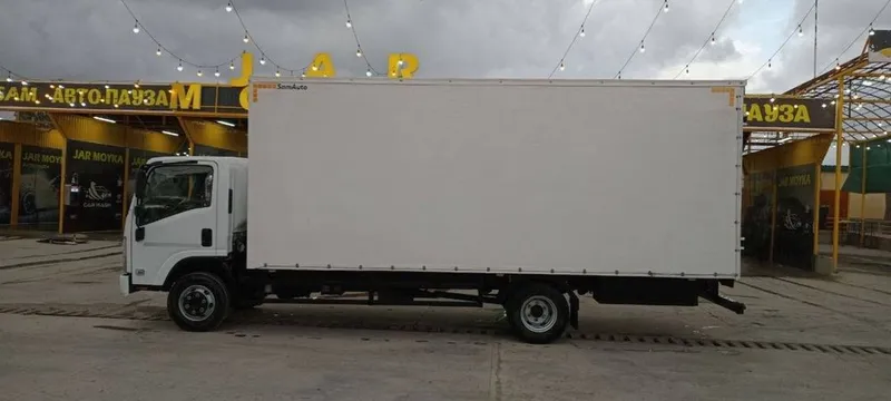 Isuzu sotiladi 2018 yil 3 Isuzu sotiladi 2018 yil 3