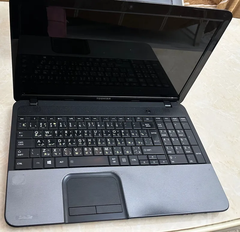 Ноутбук Toshiba модель Satellite C850-B832 3 Ноутбук Toshiba модель Satellite C850-B832 3