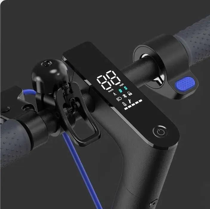 Электросамокат Xiaomi Mi Electric Scooter 3