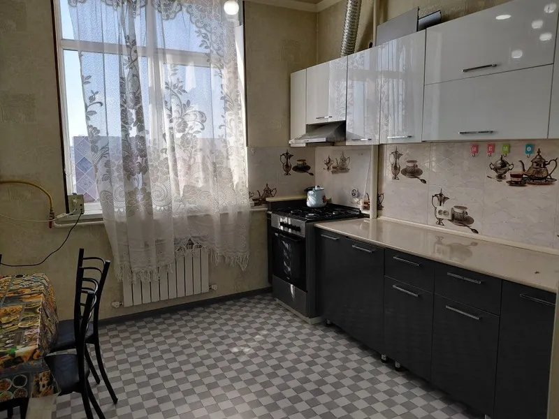 PARKENTSKIY 1 xonali kvartira ijaraga 1