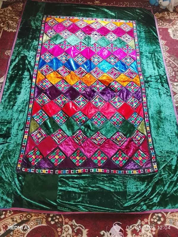 quroq suzana sotiladi 1 quroq suzana sotiladi 1