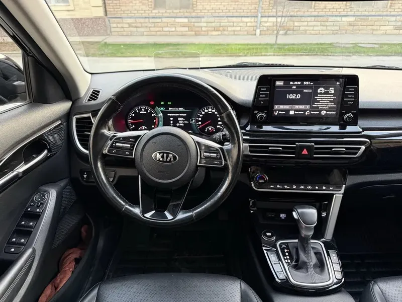 KIA SELTOS AWD 4 позиция — фото 6