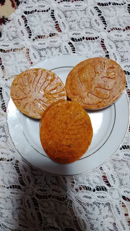 tabiiy sovun kurkumalik 100gr 2 tabiiy sovun kurkumalik 100gr 2
