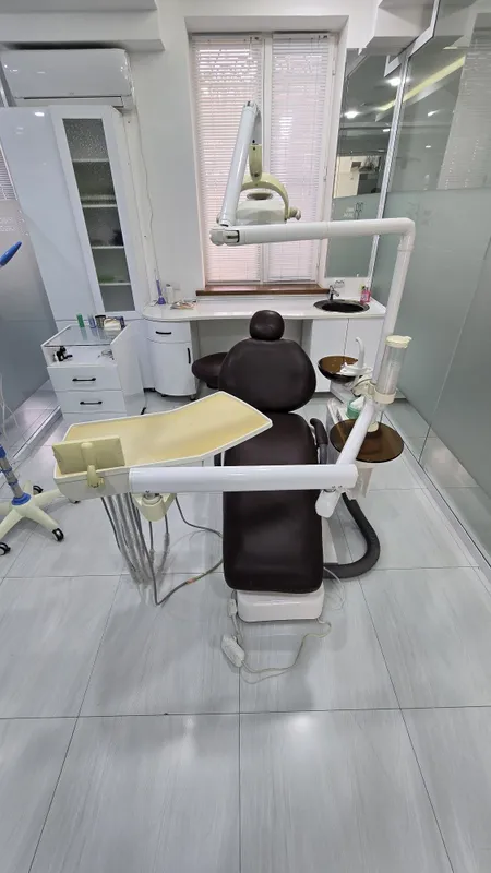 Stomatologik kreslo CQ215A Стом.кресло