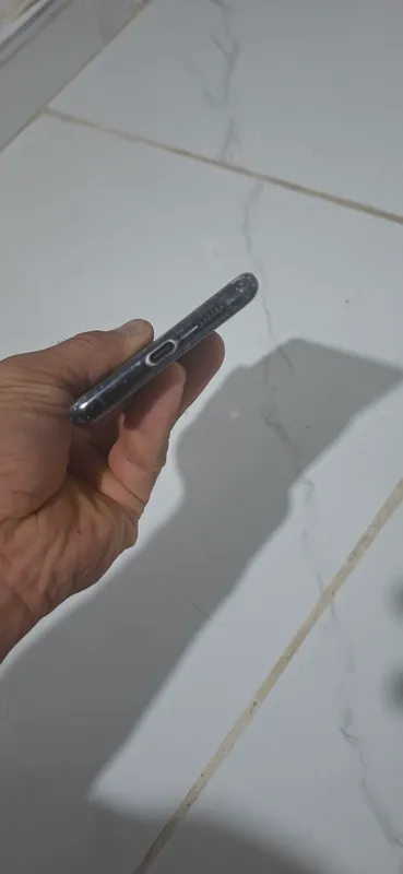 Samsung S20 Ultra продаётся 9