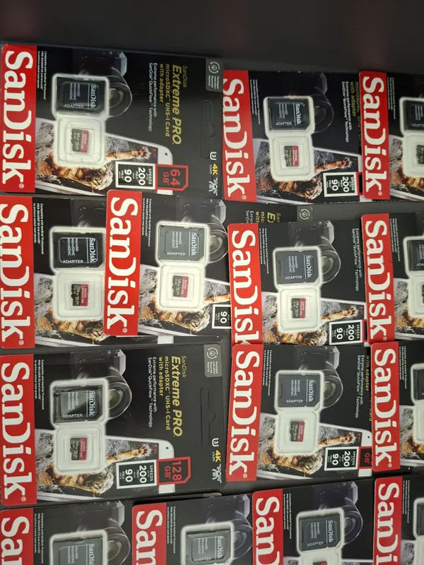 Sandisk fleshkalari mavjud dona va optom uchun Sandisk fleshkalari mavjud dona va optom uchun