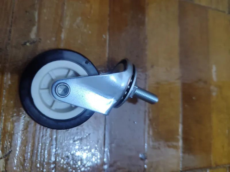 Mebel aksessuari 3 Mebel aksessuari 3
