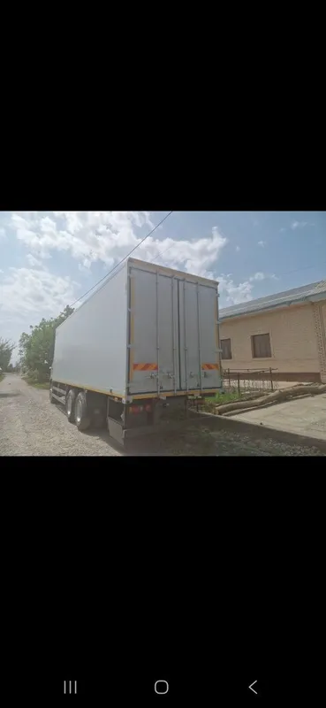 Chakman kuzov sotiladi