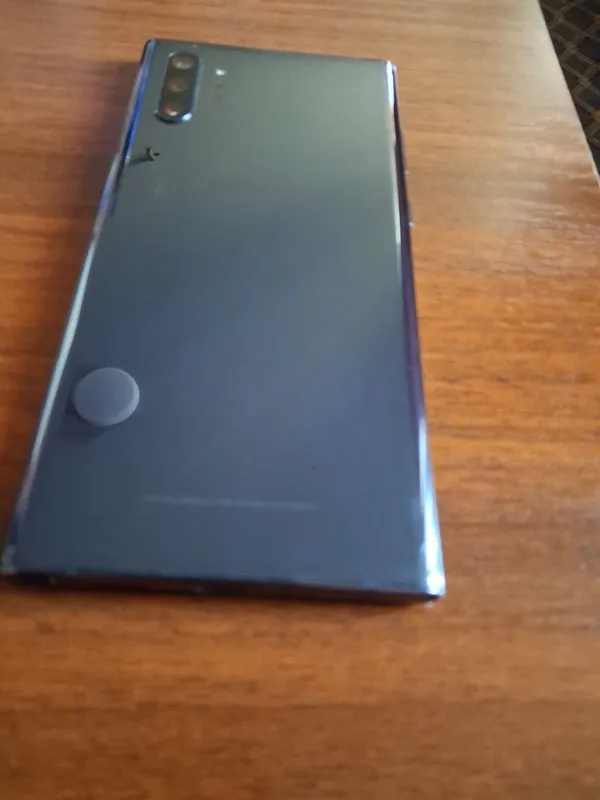 Note 10 plus Срочно сотилади 1млн 800минг — фото 3