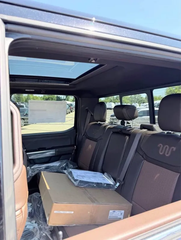 Ford F-450 King Ranch 2026 8 Ford F-450 King Ranch 2026 8