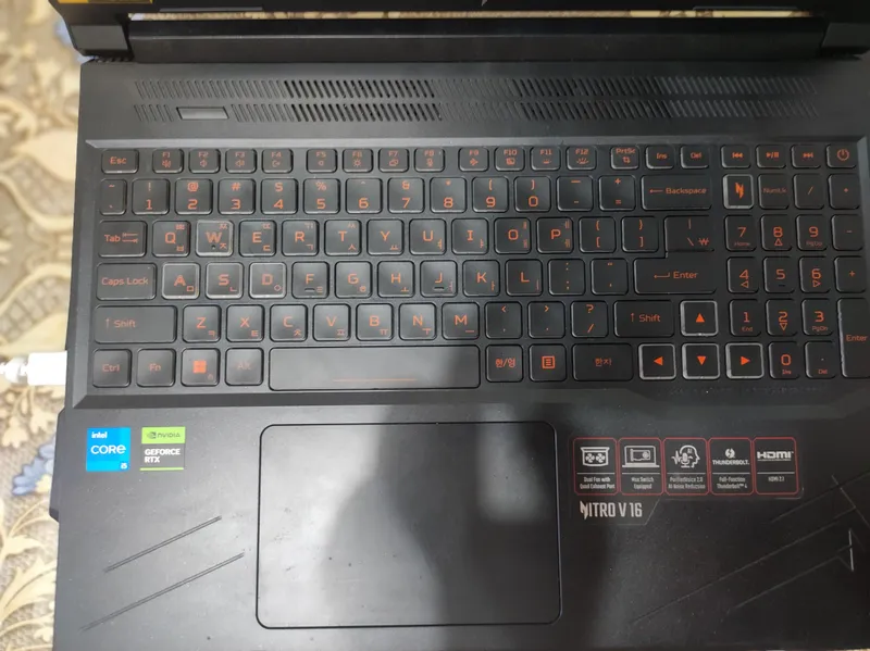 Acer Nitro V16 (ANV16-71) sotaman 3