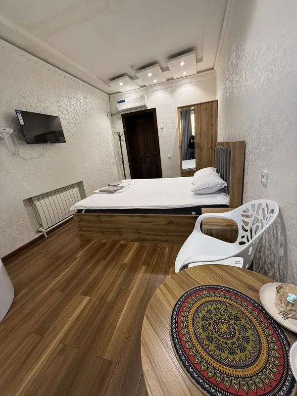 Hotel bez zaks Yunisobod bodomzor