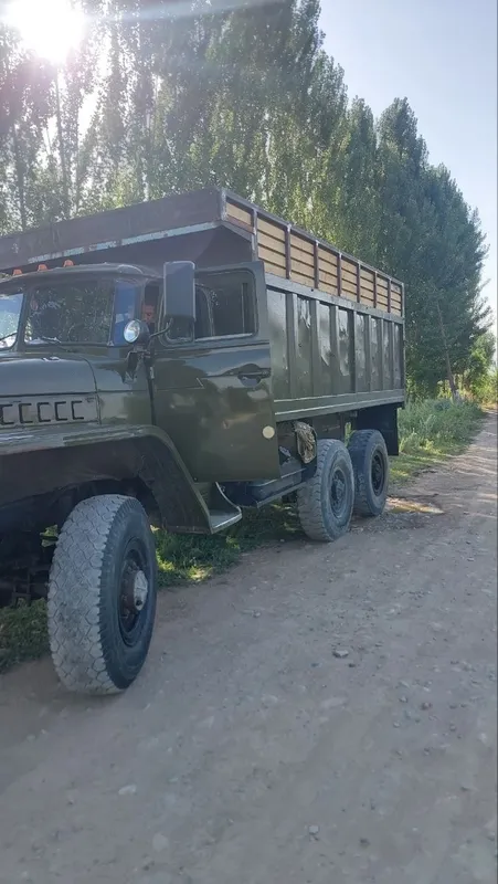 Ural 5557 marka ishla tayyor ishlab turibdi 3 Ural 5557 marka ishla tayyor ishlab turibdi 3