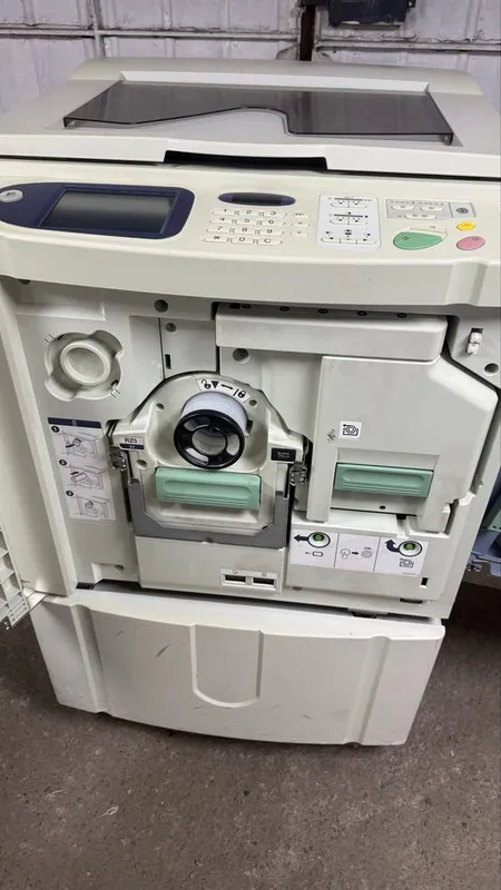 Продам как новый Riso rz 570 ep в отличном состояние rozograf sotiladi — фото 4