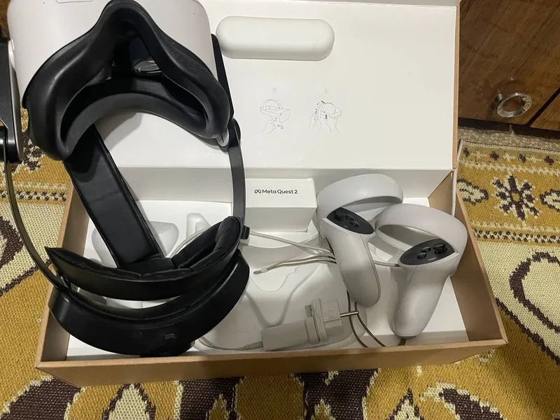 VR-очки Meta Quest 2 128GB. КОРОБКИ НЕТ! Продаются Meta Quest 2 (1 — фото 4 VR-очки Meta Quest 2 128GB. КОРОБКИ НЕТ! Продаются Meta Quest 2 (1 — фото 4