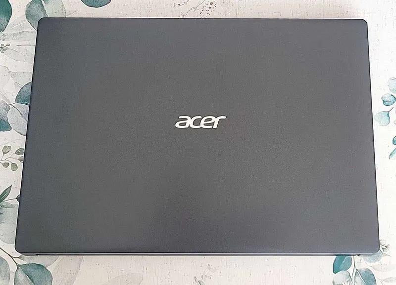 Acer Aspire A315-57G, core-i5_10gen, 8/500, 15,6", GeForce MX330 3 Acer Aspire A315-57G, core-i5_10gen, 8/500, 15,6", GeForce MX330 3