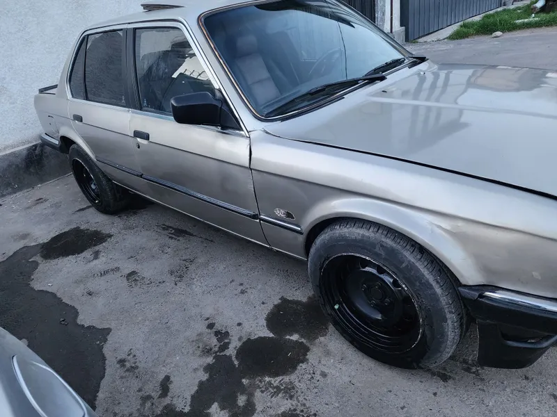 Продам БМВ е30 матор м40. 1985 года.можна в аренду с выкупом. — фото 3