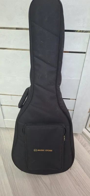 Продам гитару 5