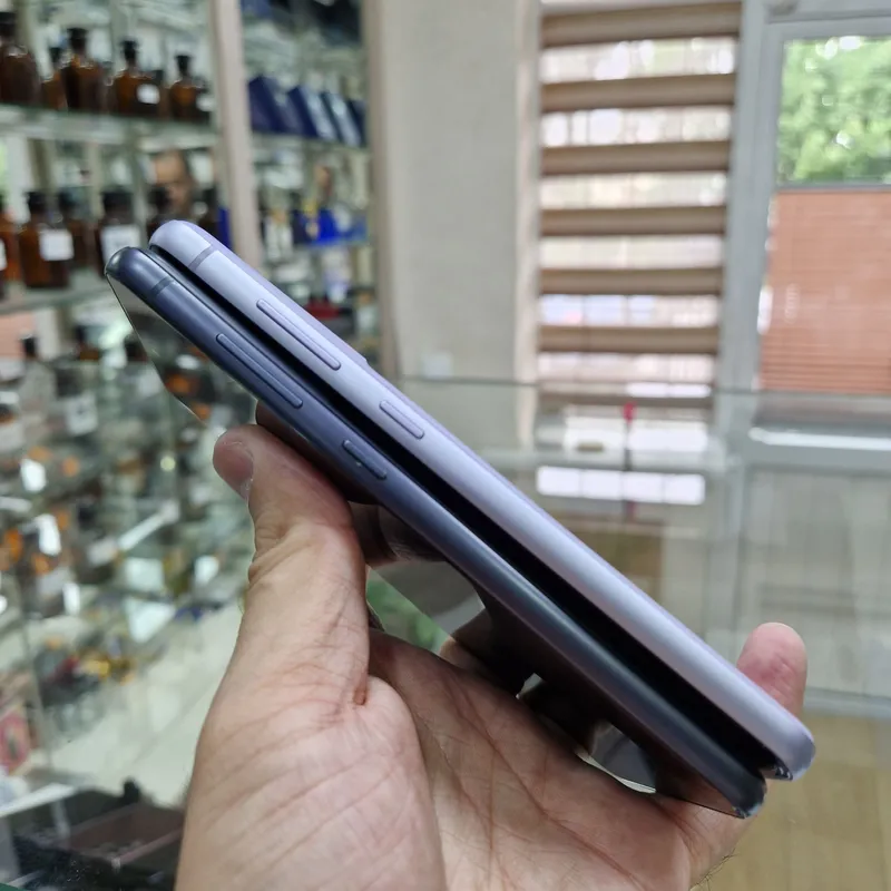 Samsung S21 FE 3 Samsung S21 FE 3
