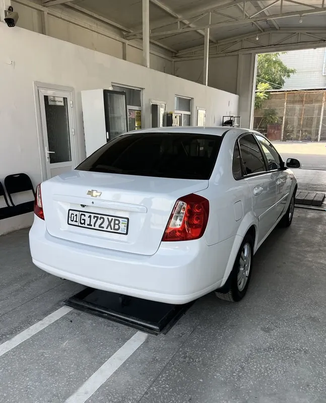Chevrolet Lacetti, 1.8, 2010 4 Chevrolet Lacetti, 1.8, 2010 4