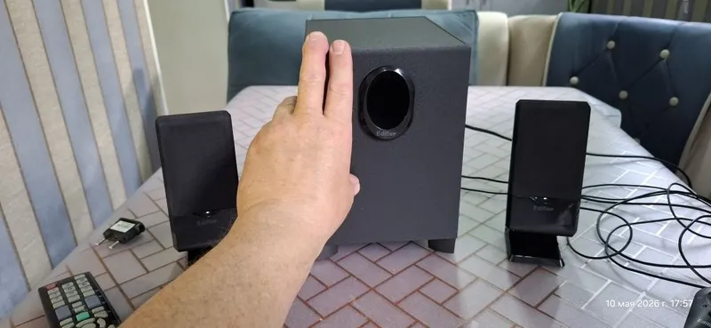 Колонки EDIFIER 2+1 3 Колонки EDIFIER 2+1 3