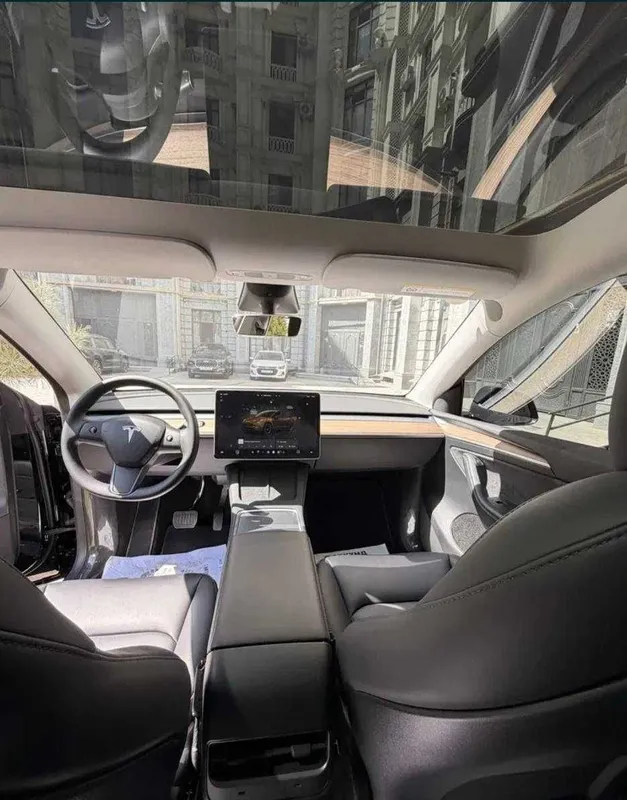 Продается Tesla Model Y 6 Продается Tesla Model Y 6