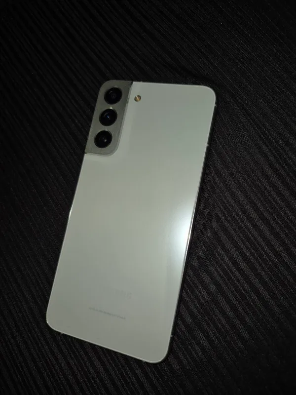 Galaxy S22+ 8/256 GB