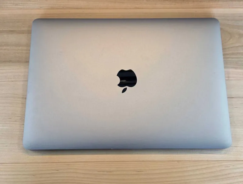 Macbook Pro Ideal Holatda| Sensorli Touchbar — фото 3