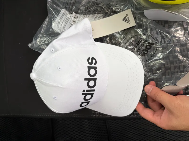 kepka adidas orginal