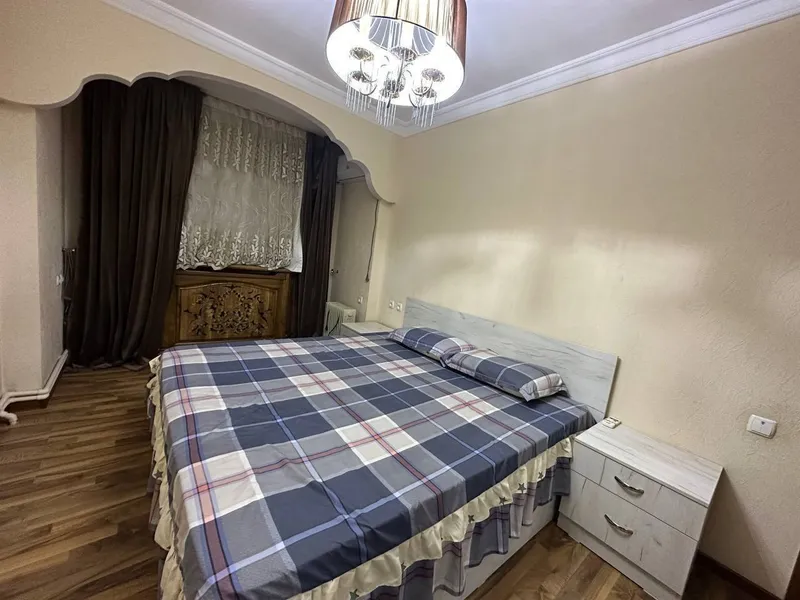 2 xonali kvartira, 60 m2, Mirobod 5