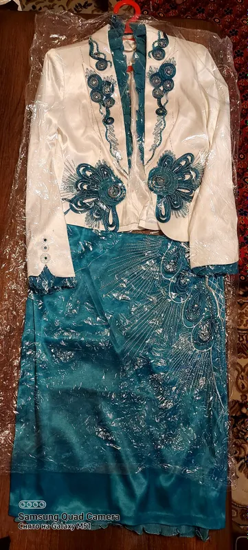 Yubkali kostyum