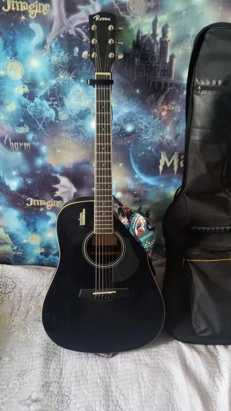 Akustik gitara, Rosen G11