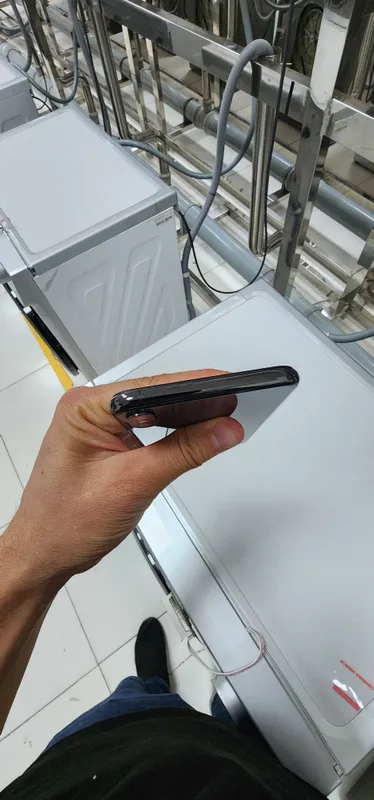 iphone Xs Max LL/A 256GB Bat 77% Face yoq aybi shu 2