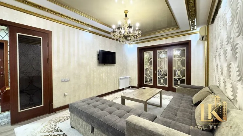 Продаётся 3-комнатная квартира, 77-серия, 78 м², Мирзо-Улугбекский район