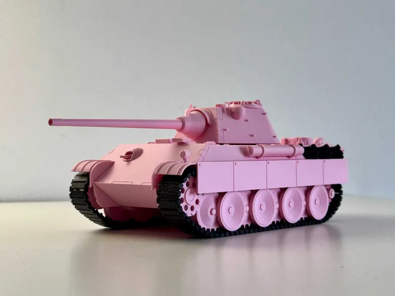 Розовая пантера: Panther F Medium Tank Pz Kpfw V Ausf.F Масштаб 1:35 — фото 2