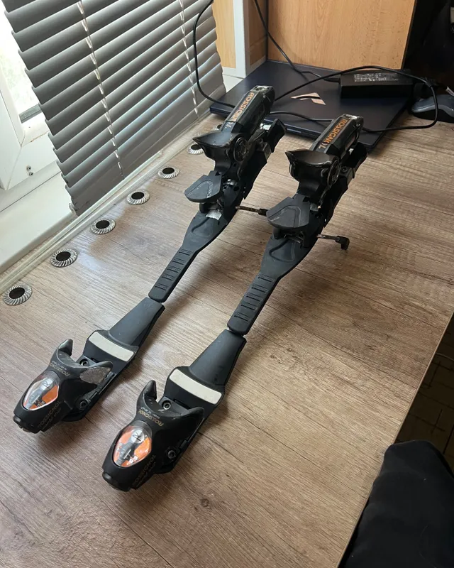 Горнолыжные крепления Rossignol 2 Горнолыжные крепления Rossignol 2