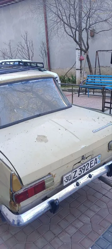 Москвич 1990, ярокли холатда 2 Москвич 1990, ярокли холатда 2