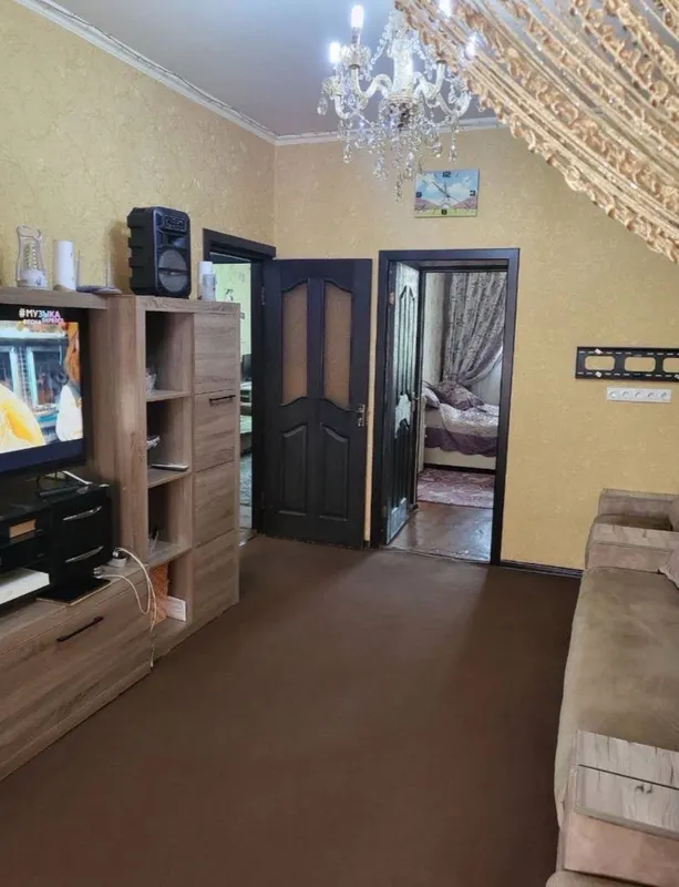 Чиланзар 3кв 3/3/4 торговый центр срочно — фото 1