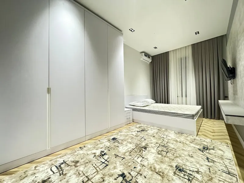 2 xonali kvartira, 80 m2, Mirzo Ulug'bek 5